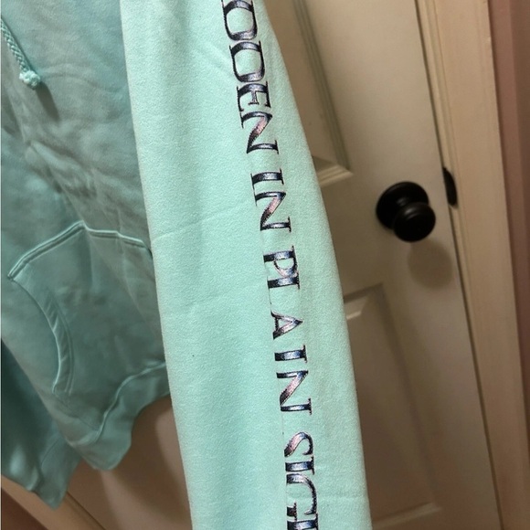 Cloak Merch Hidden In Plain Sight Skull Turquoise Hooded Sweatshirt Sz Xl NWOT!! - Picture 7 of 9